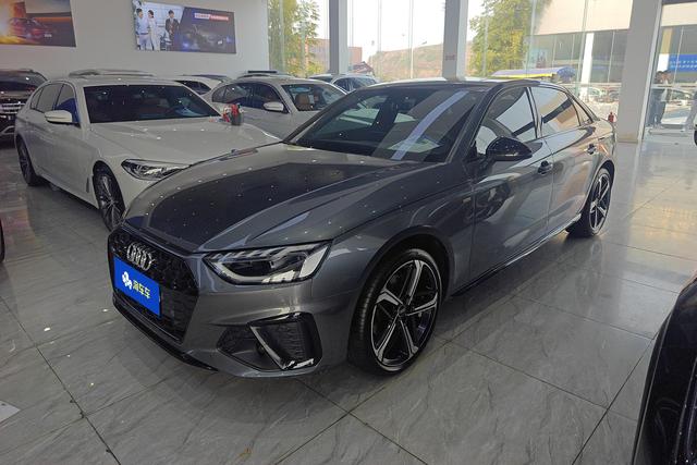 Audi A4L 2024 Темно-серый из Китая, фото 6