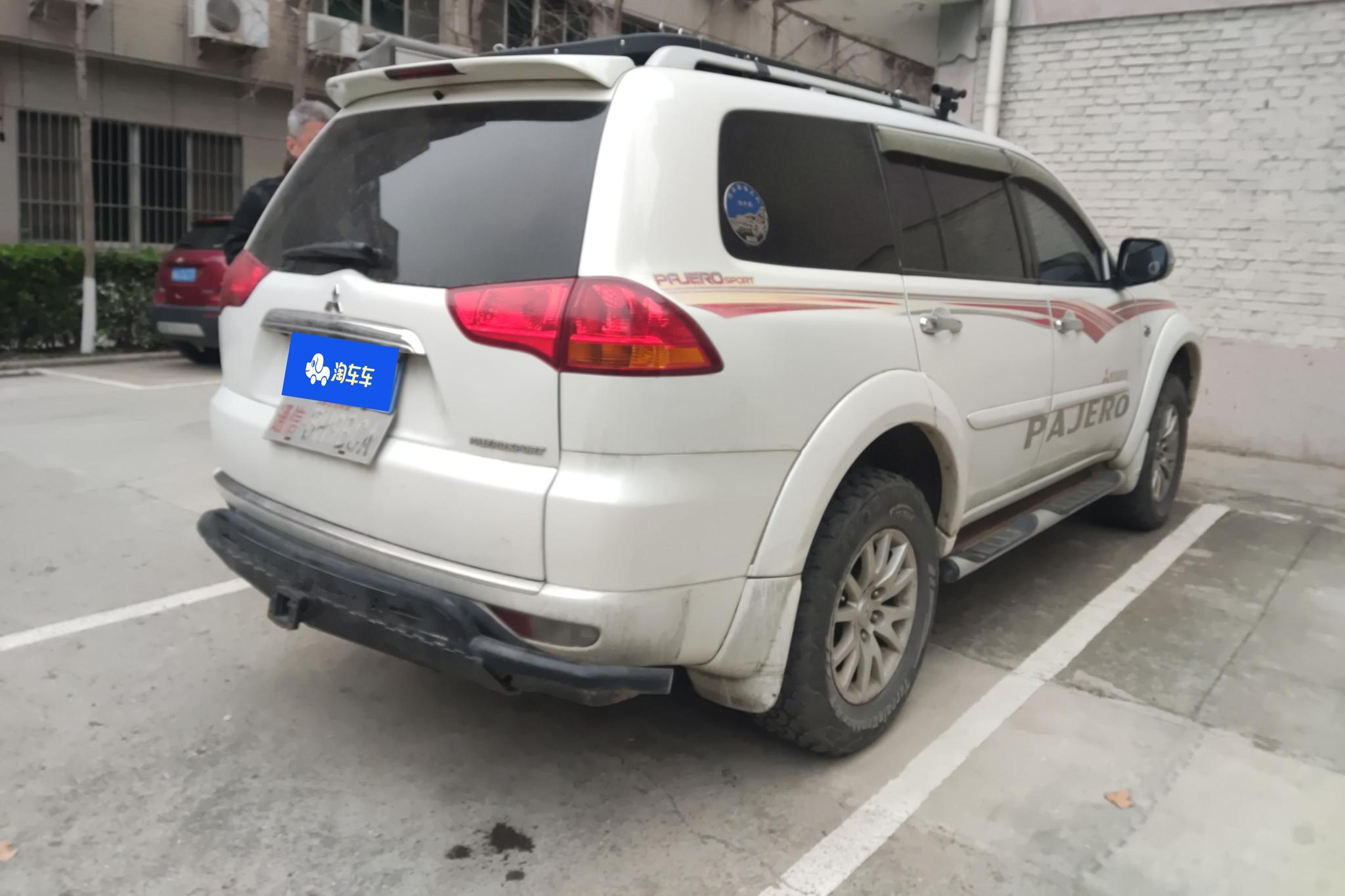 Mitsubishi Pajero Sport 2013 3.0L AT Flagship
