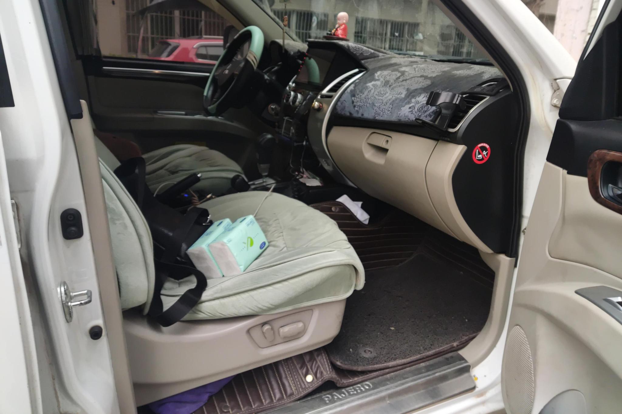 Mitsubishi Pajero Sport 2013 3.0L AT Flagship