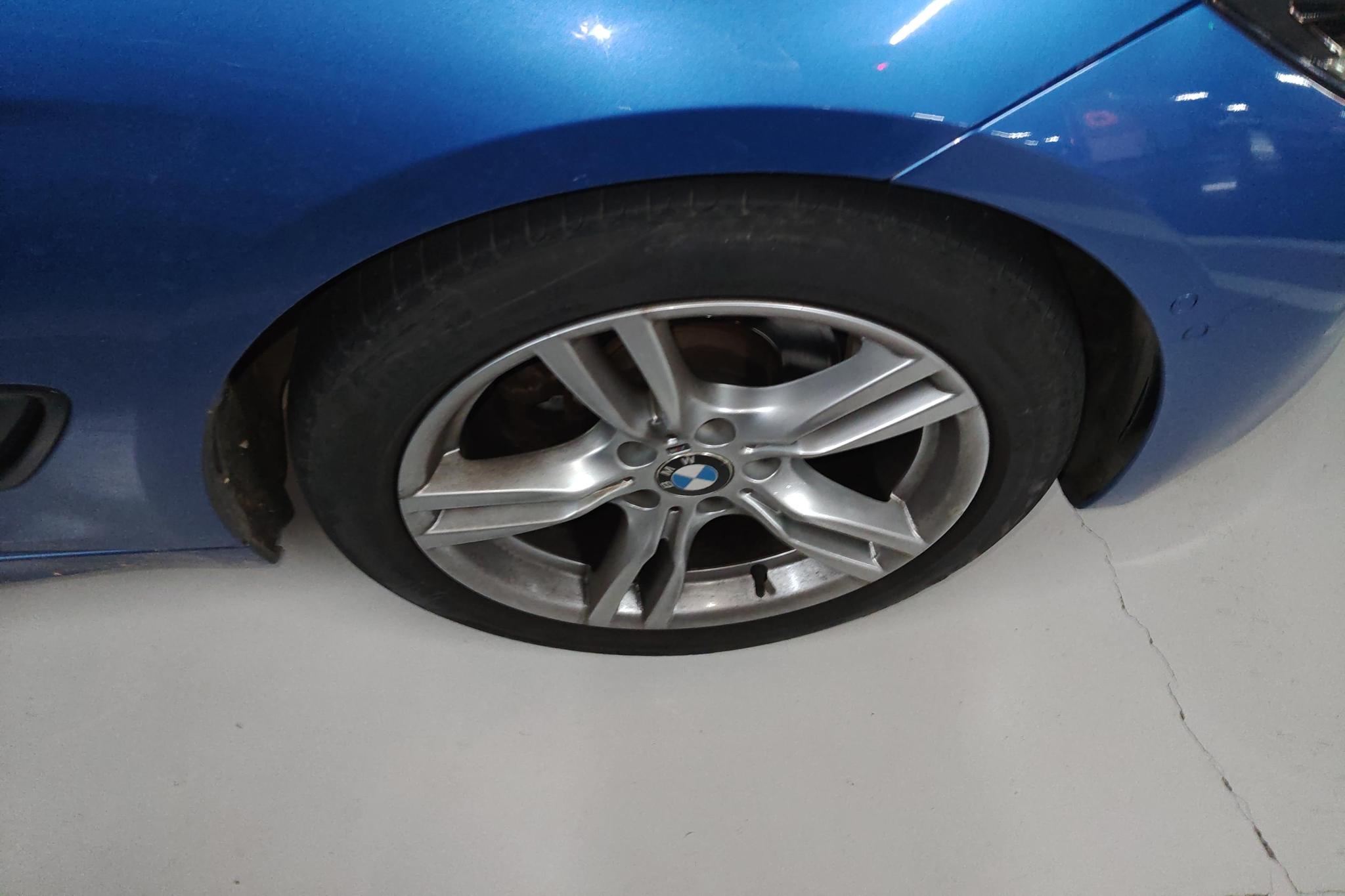 BMW 3 Series GT 3 GT 2017 320i M Sport