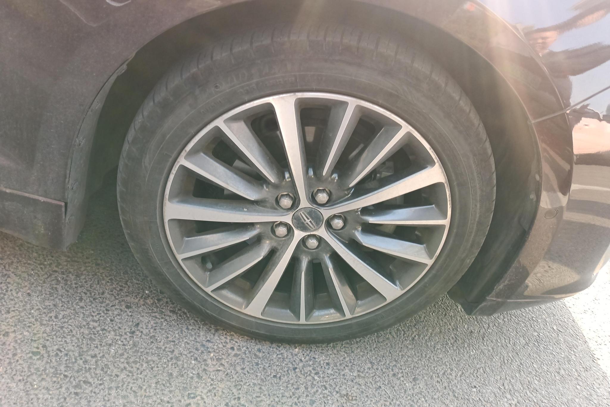 Lincoln MKZ 2019 2.0T VI
