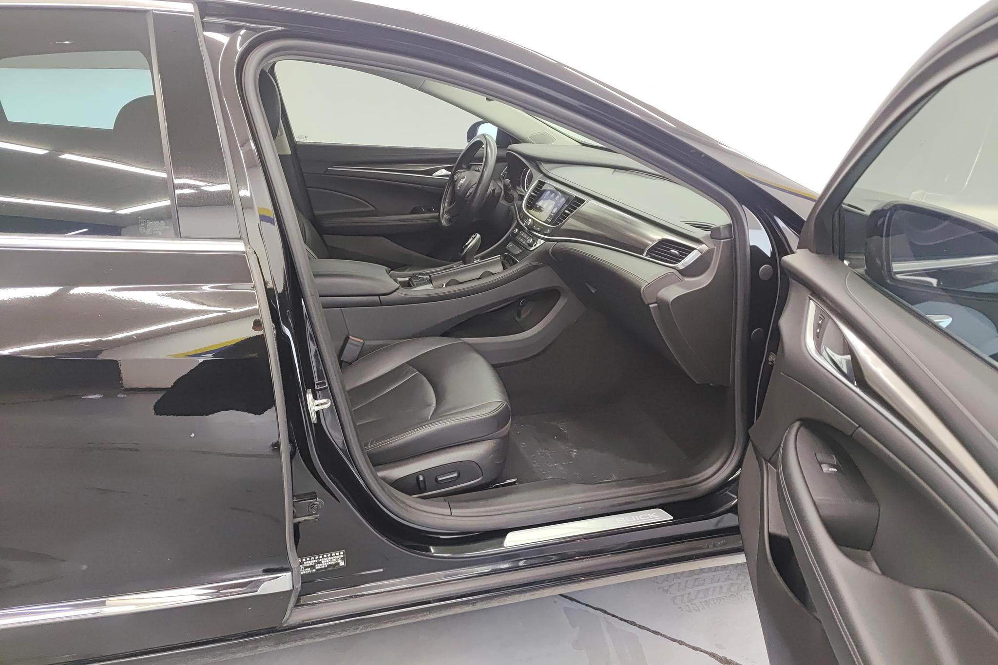 Buick LaCrosse 2021 552T Luxury