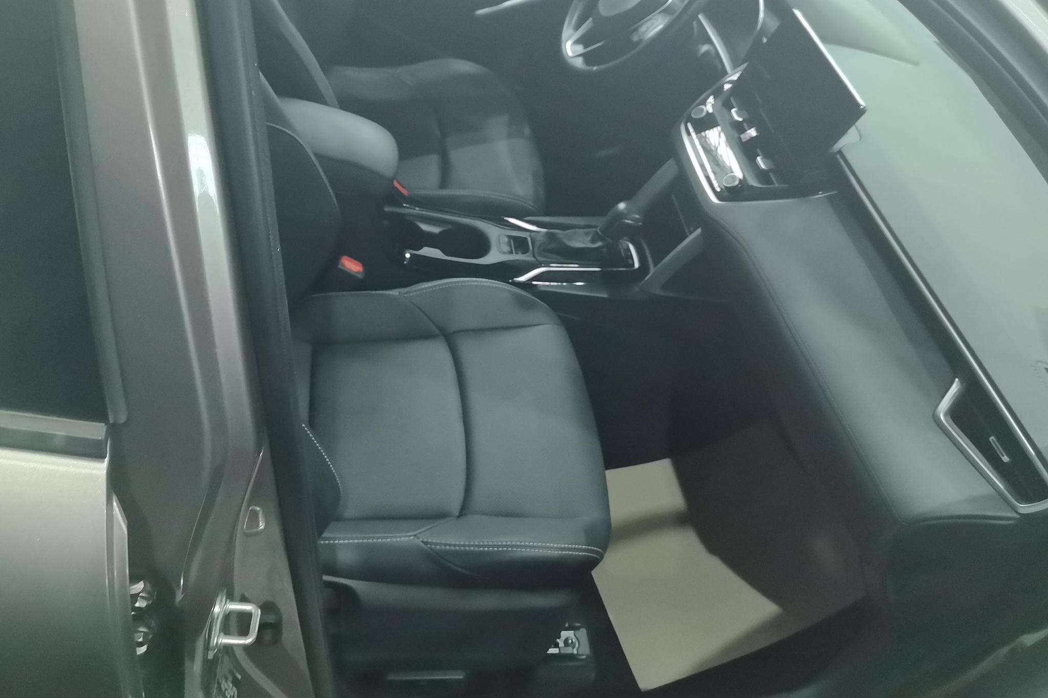 Toyota Frontlander 2023 2.0L Lead