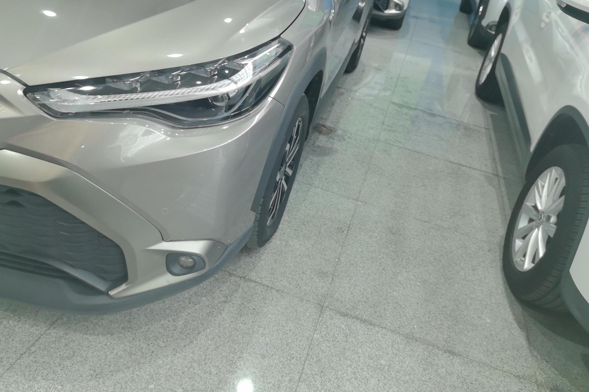 Toyota Frontlander 2023 2.0L Lead