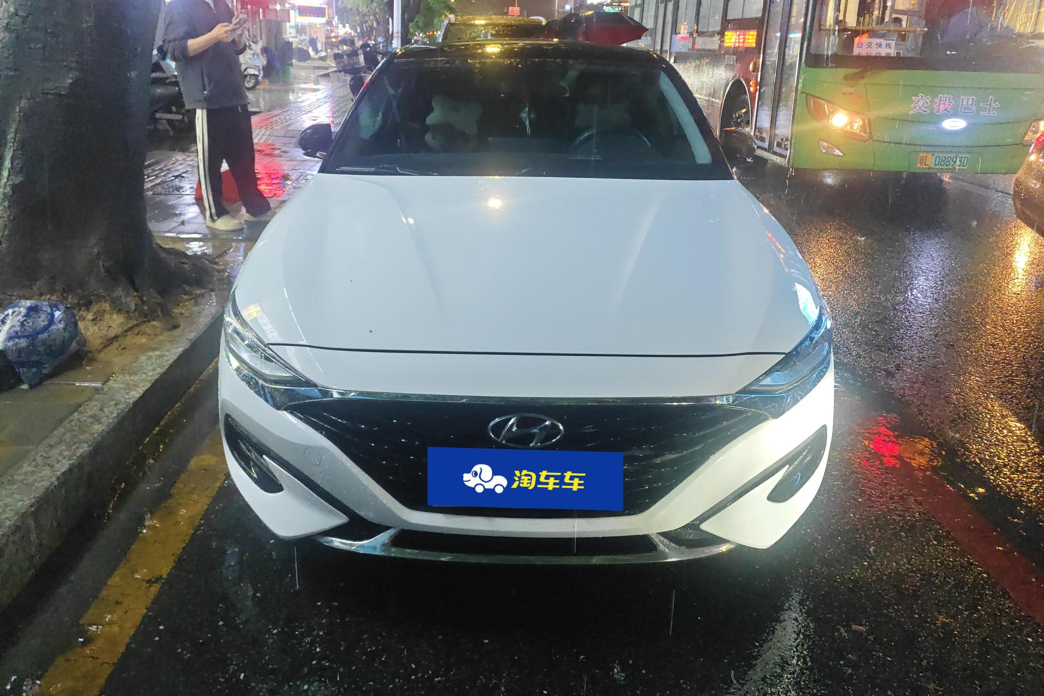 Hyundai Lafesta 2021 280TGDi DCT DLX Luxury