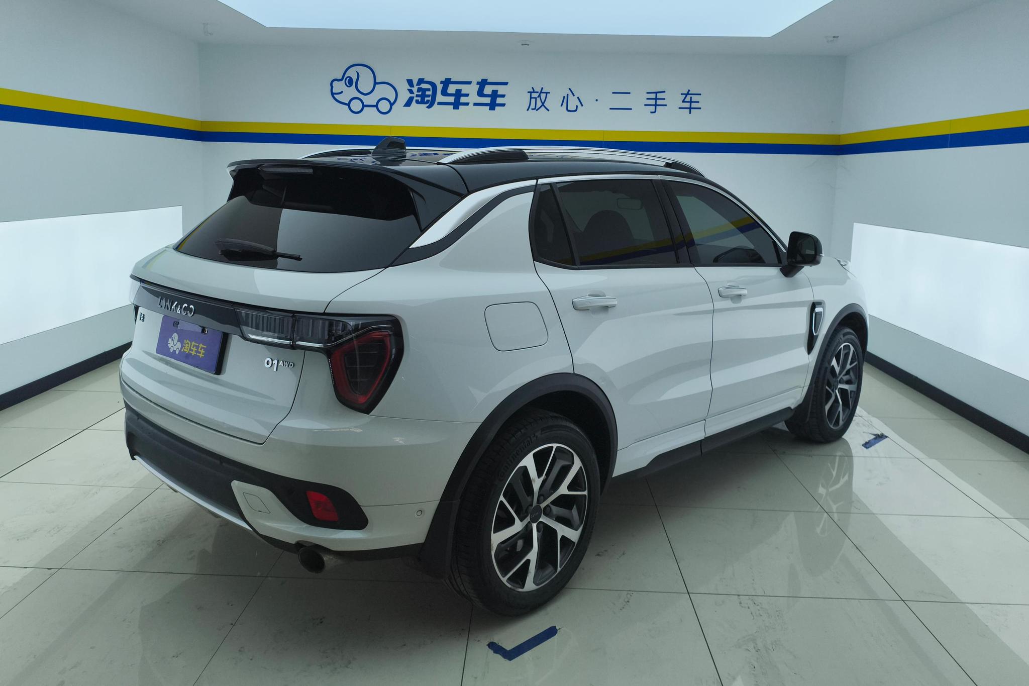 Lynk & Co 01 2017 2.0T Pro