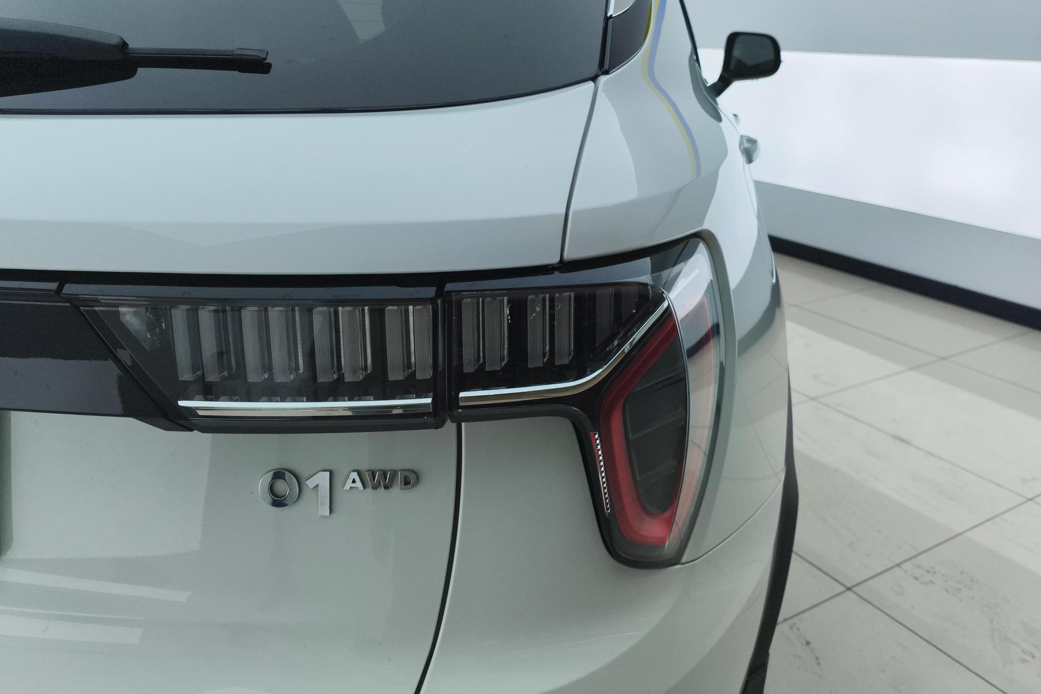 Lynk & Co 01 2017 2.0T Pro