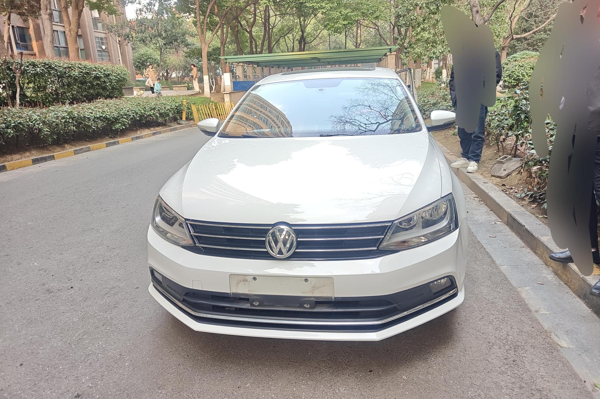 Volkswagen Sagitar 2017 230TSI AT Comfort