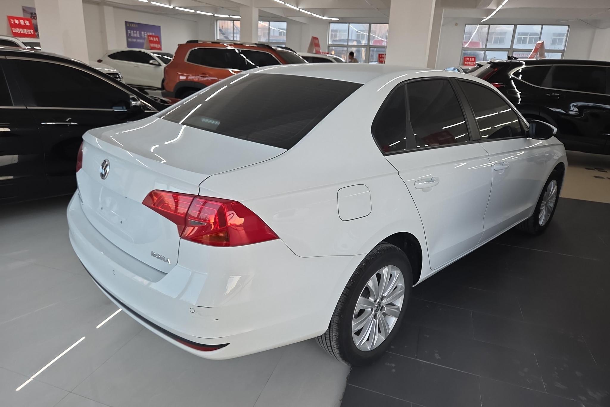 Volkswagen Bora 2019 1.5L AT Fashion VI