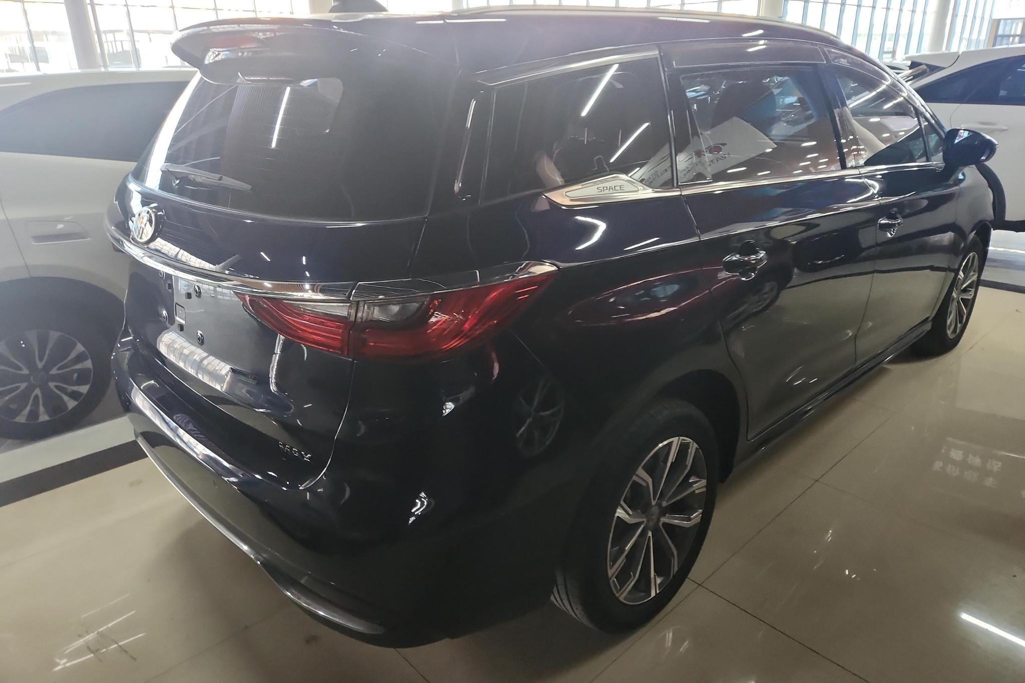 BYD Song MAX MAX 2019 1.5T AT 6 мест VI