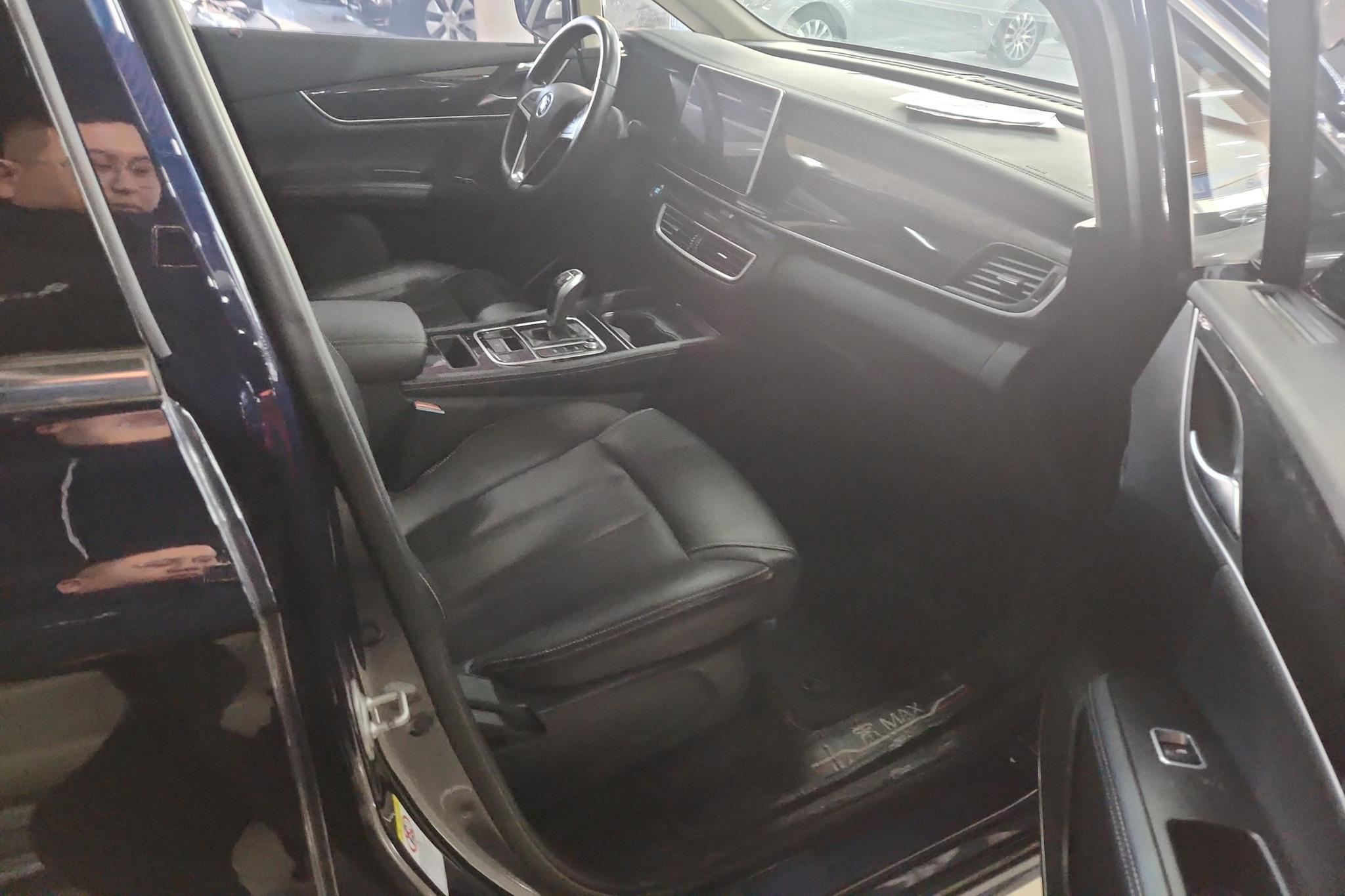 BYD Song MAX MAX 2019 1.5T AT 6 мест VI