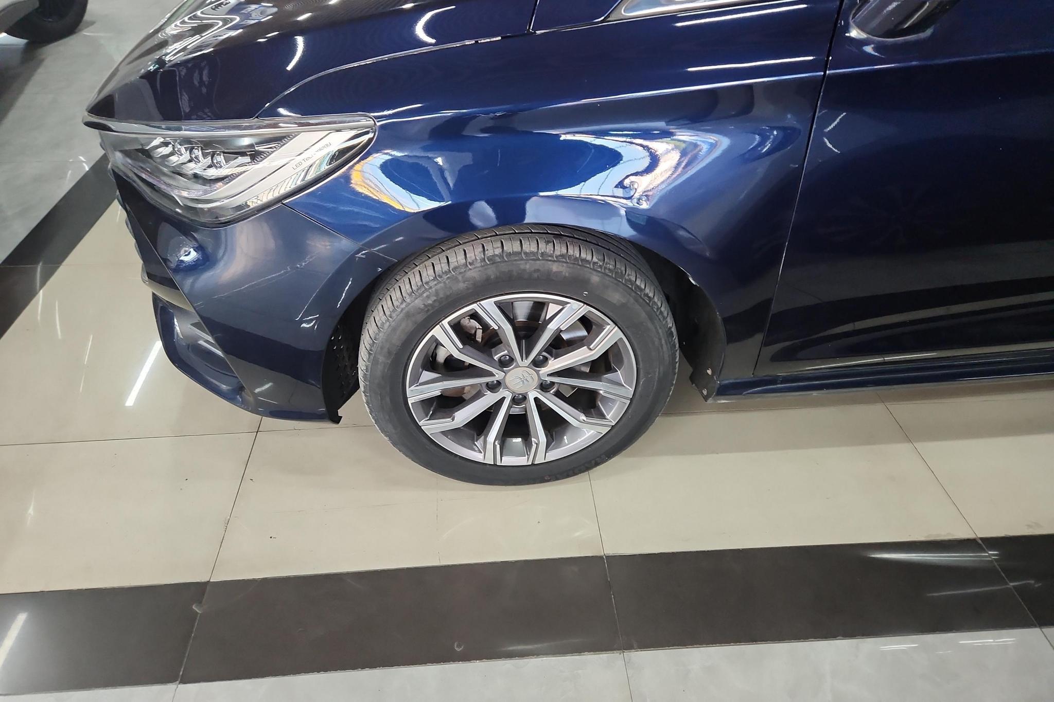 BYD Song MAX MAX 2019 1.5T AT 6 мест VI