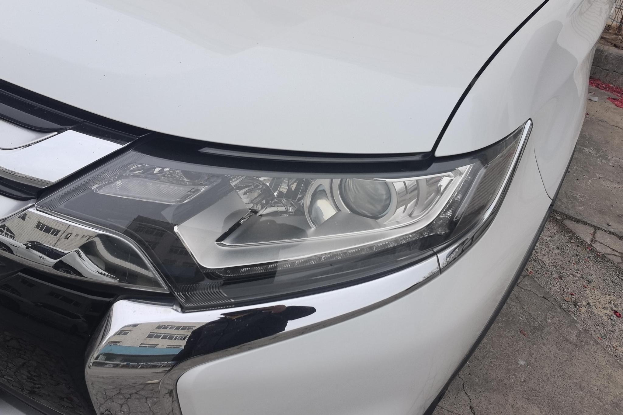 Mitsubishi Outlander 2018 2.0L 5 мест