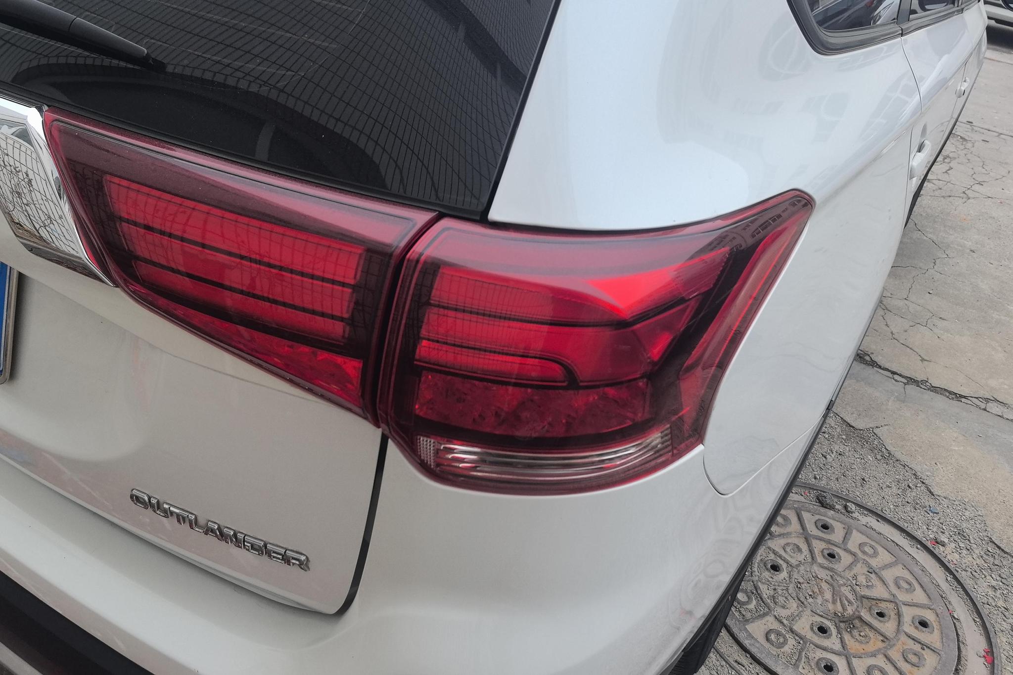 Mitsubishi Outlander 2018 2.0L 5 мест