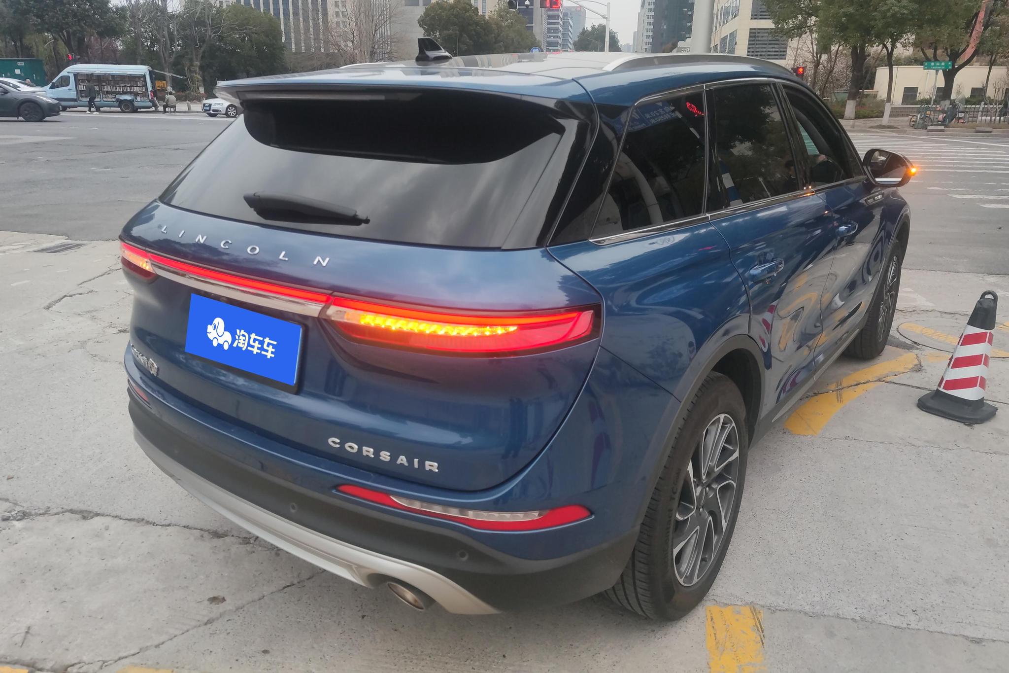 Lincoln Corsair 2022 2.0T Premium