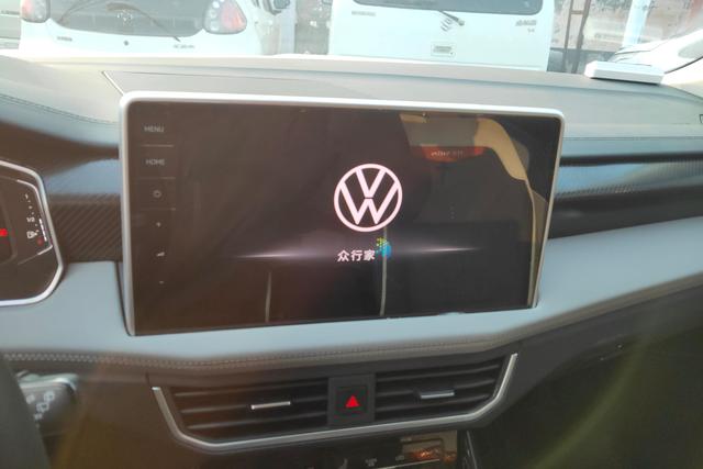 Volkswagen Tanyue 2022 Белый из Китая, фото 4