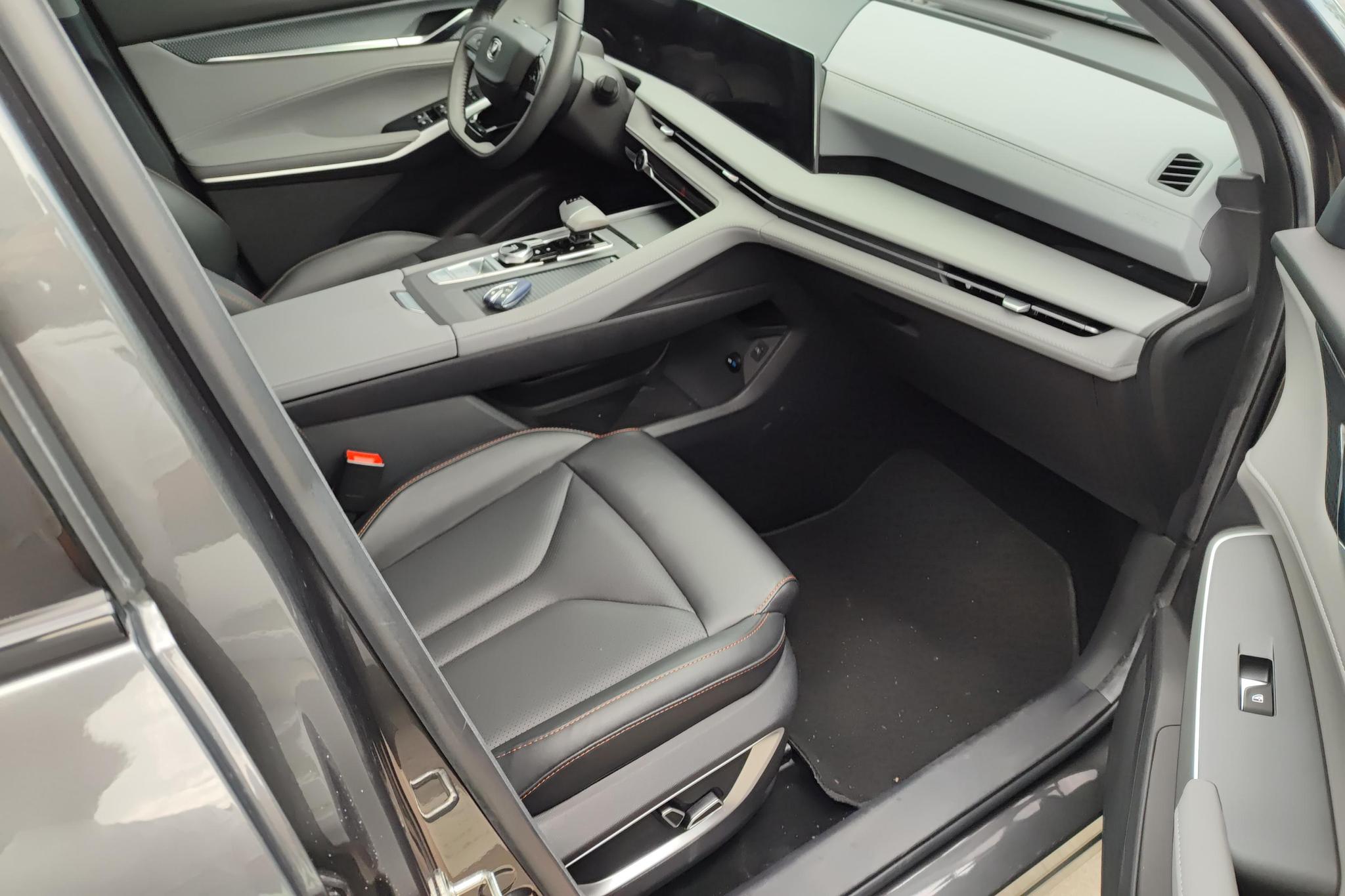 Changan CS75 Plus 2022 2.0T AT Flagship