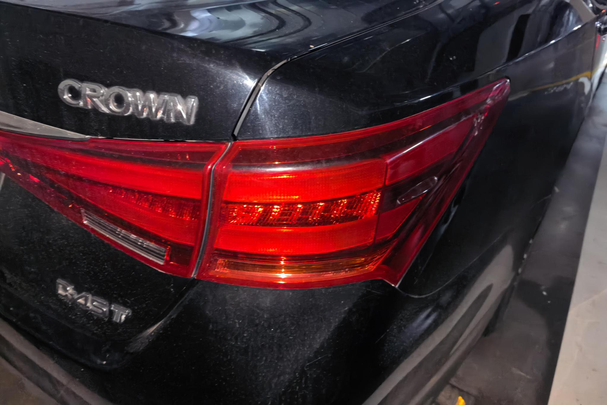 Toyota Crown 2018 2.0T Sport