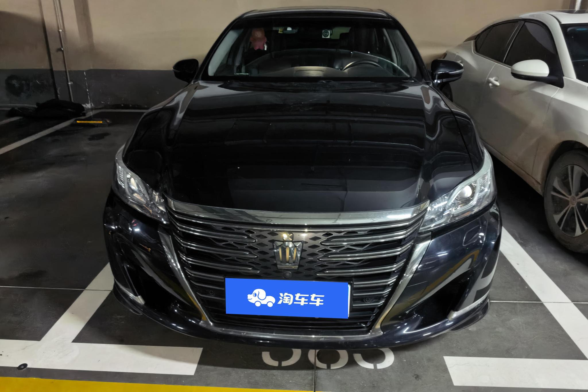 Toyota Crown 2018 2.0T Sport