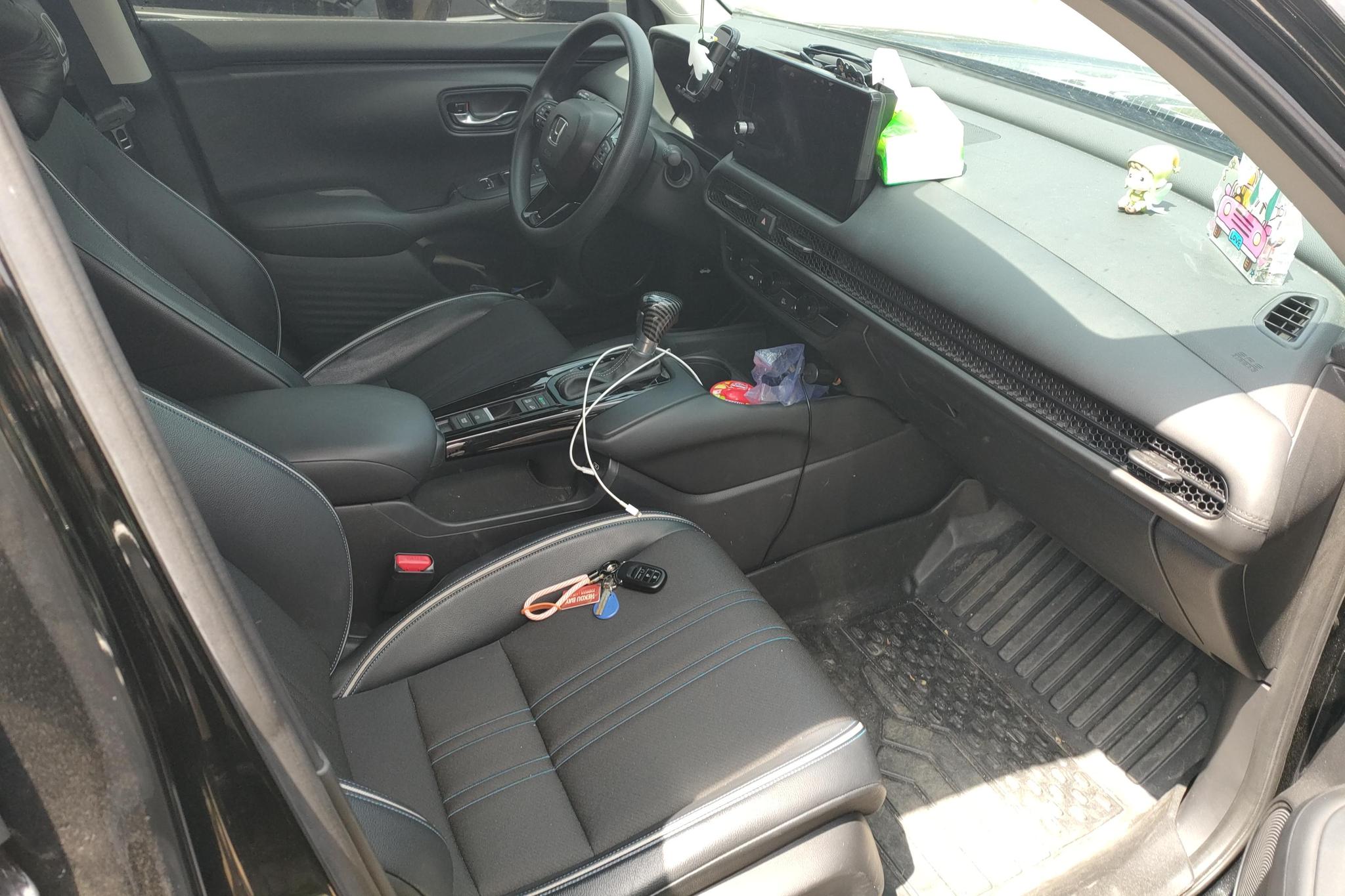 Honda HR-V 2023 240TURBO CVT