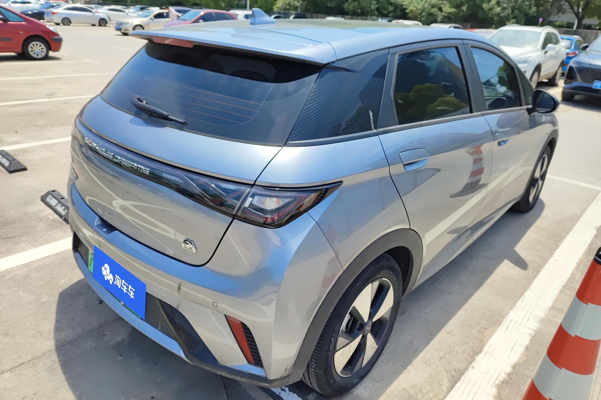 BYD Dolphin 2023 Fashion