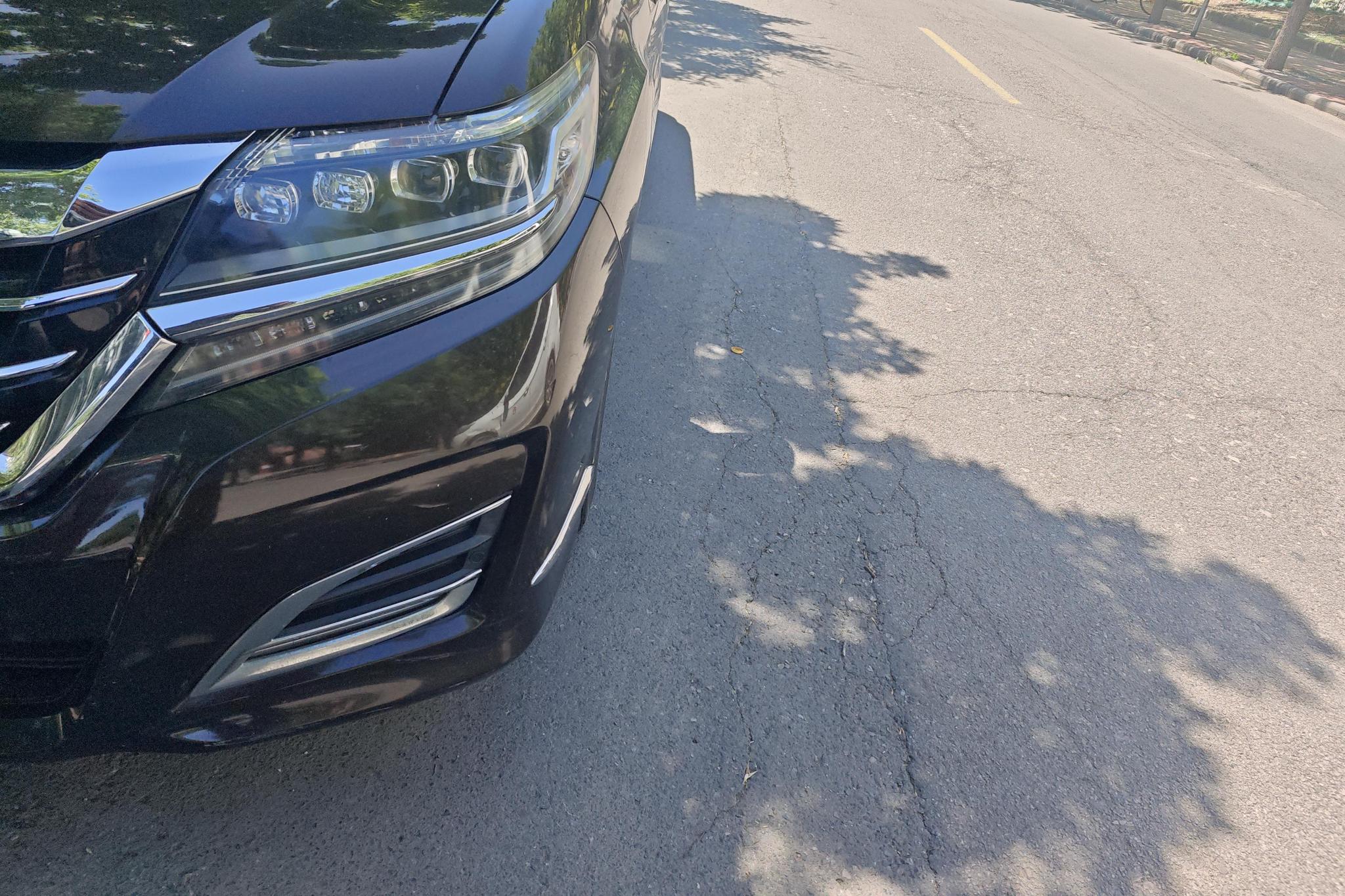Honda Elysion 2016 2.4L