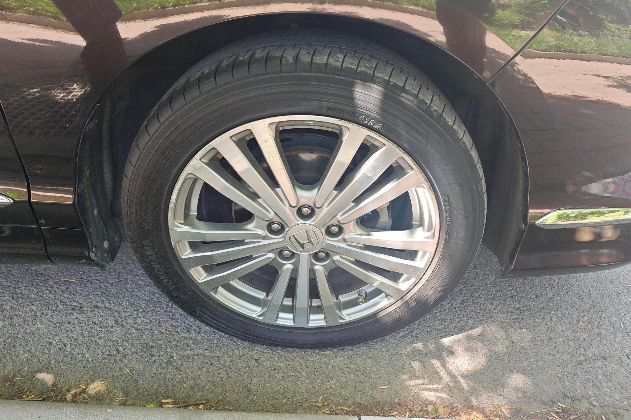 Honda Elysion 2016 2.4L