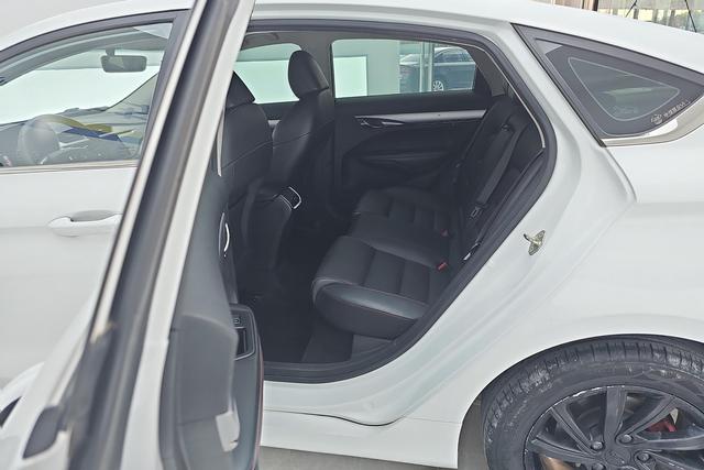 Geely Binrui 2019 200 T MT — фото 16