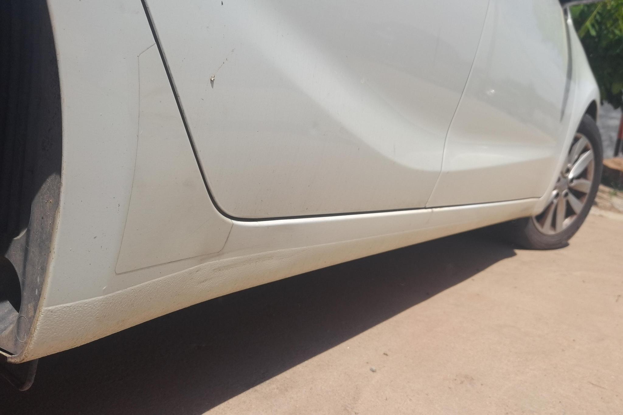 Kia K3 2013 1.6L MT GLS