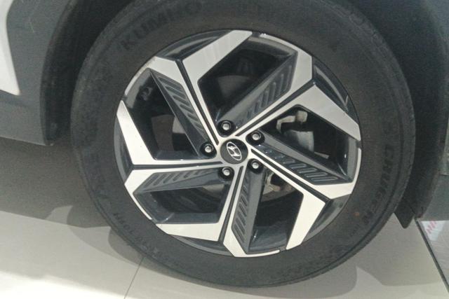 Hyundai Tucson 2023 Белый из Китая, фото 3
