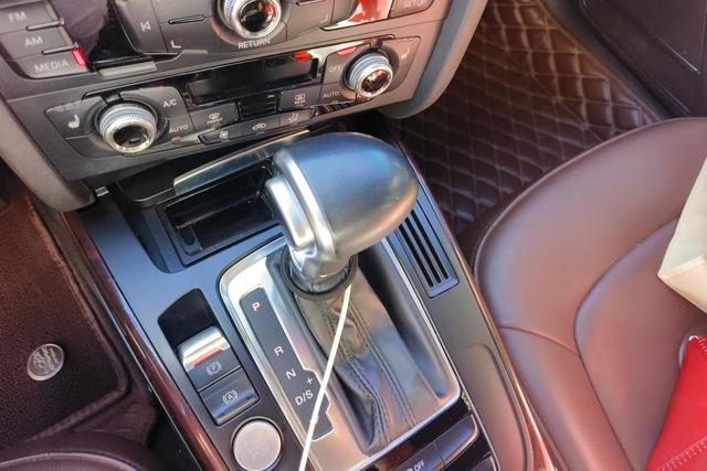 Audi A4L 2016 35 TFSI S line Comfort — фото 14