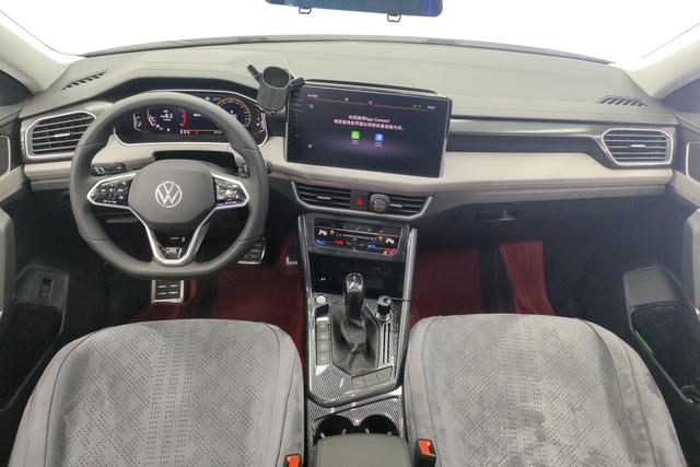 Volkswagen Tayron X 2023 330 TSI 2 WD — фото 11