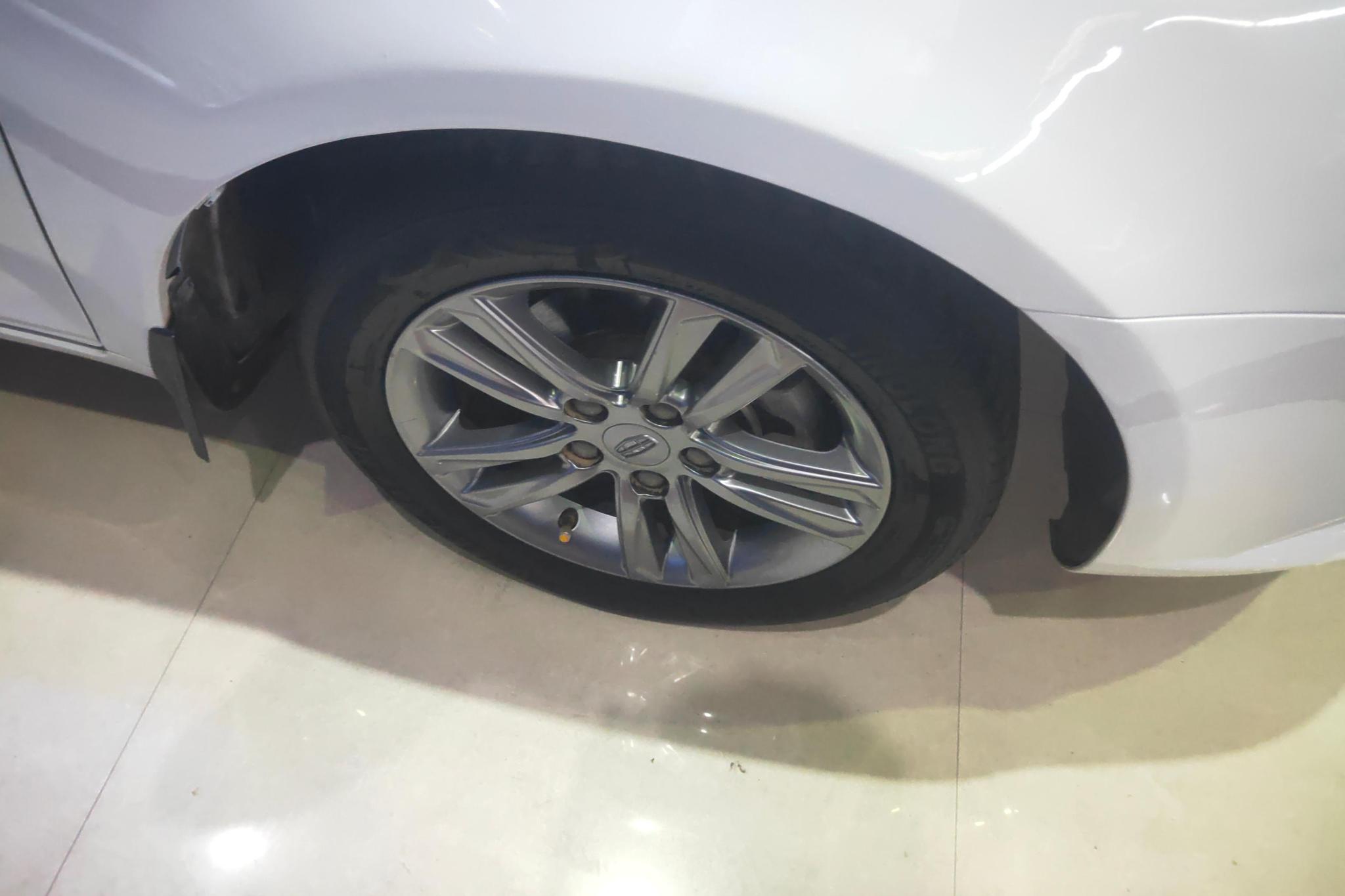 Geely Emgrand 2017 1.5L MT Fashion