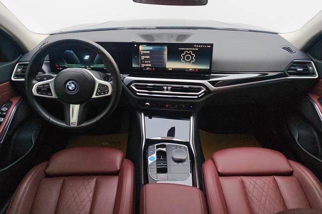 BMW i3 2022 e Drive 35 L — фото 12