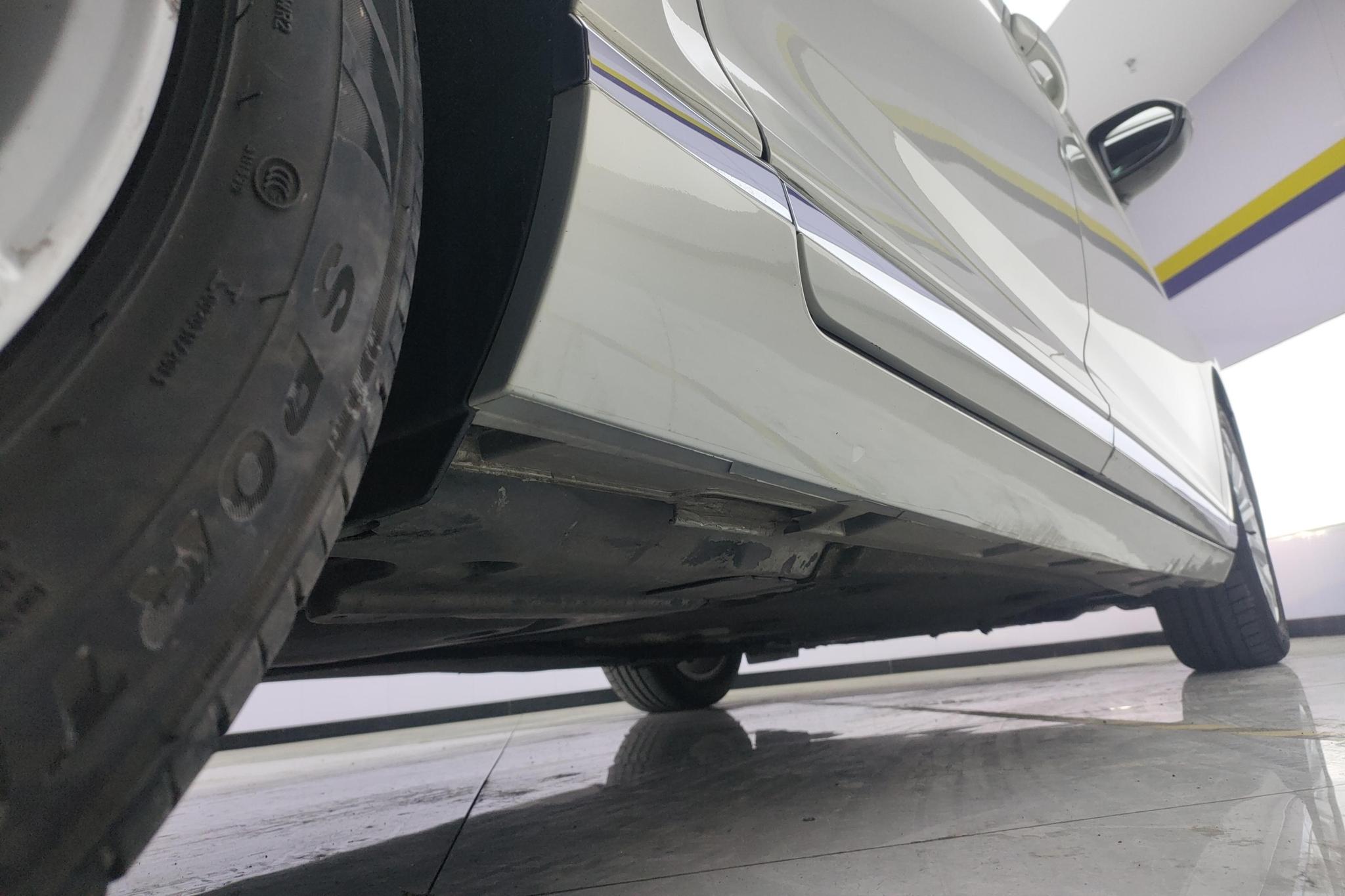 Volkswagen Magotan 2018 330TSI DSG Lead