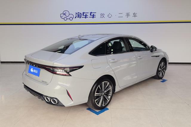 Chery Arrizo 8 2025 1.6 TGDI DCT — фото 3