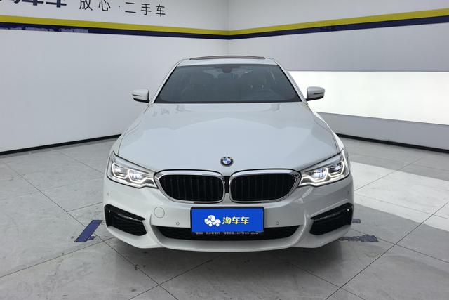 BMW 5-Series 2018 530 Li Leading M — фото 2