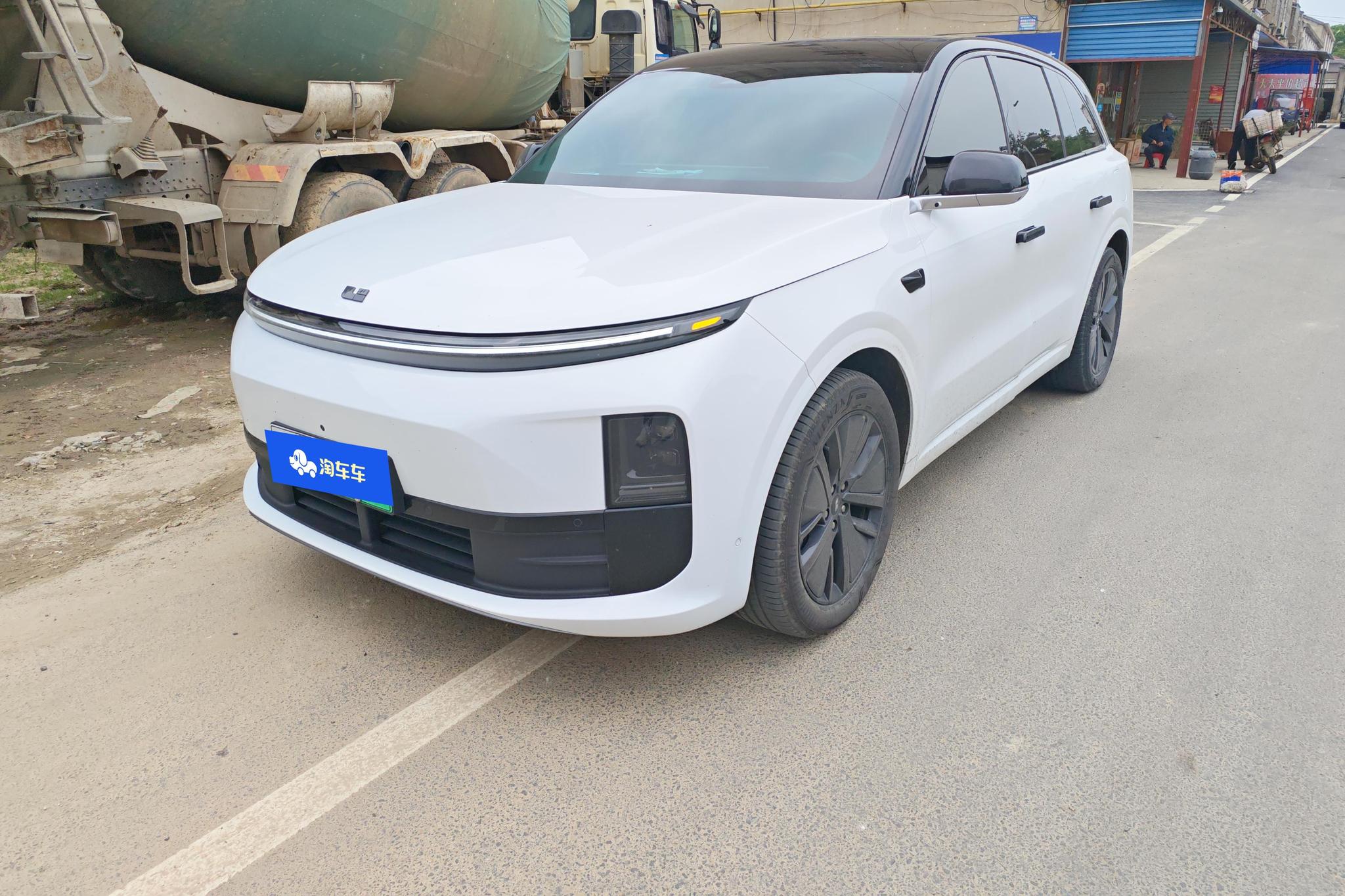 Li Auto L6