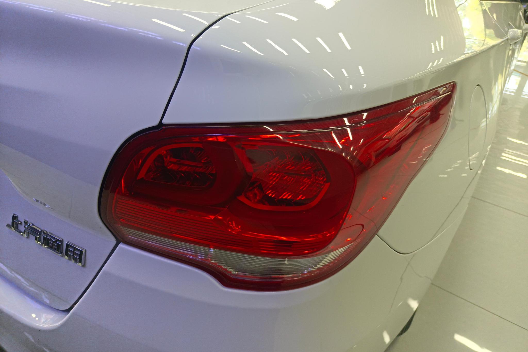 Chevrolet Cavalier 2019 320 AT