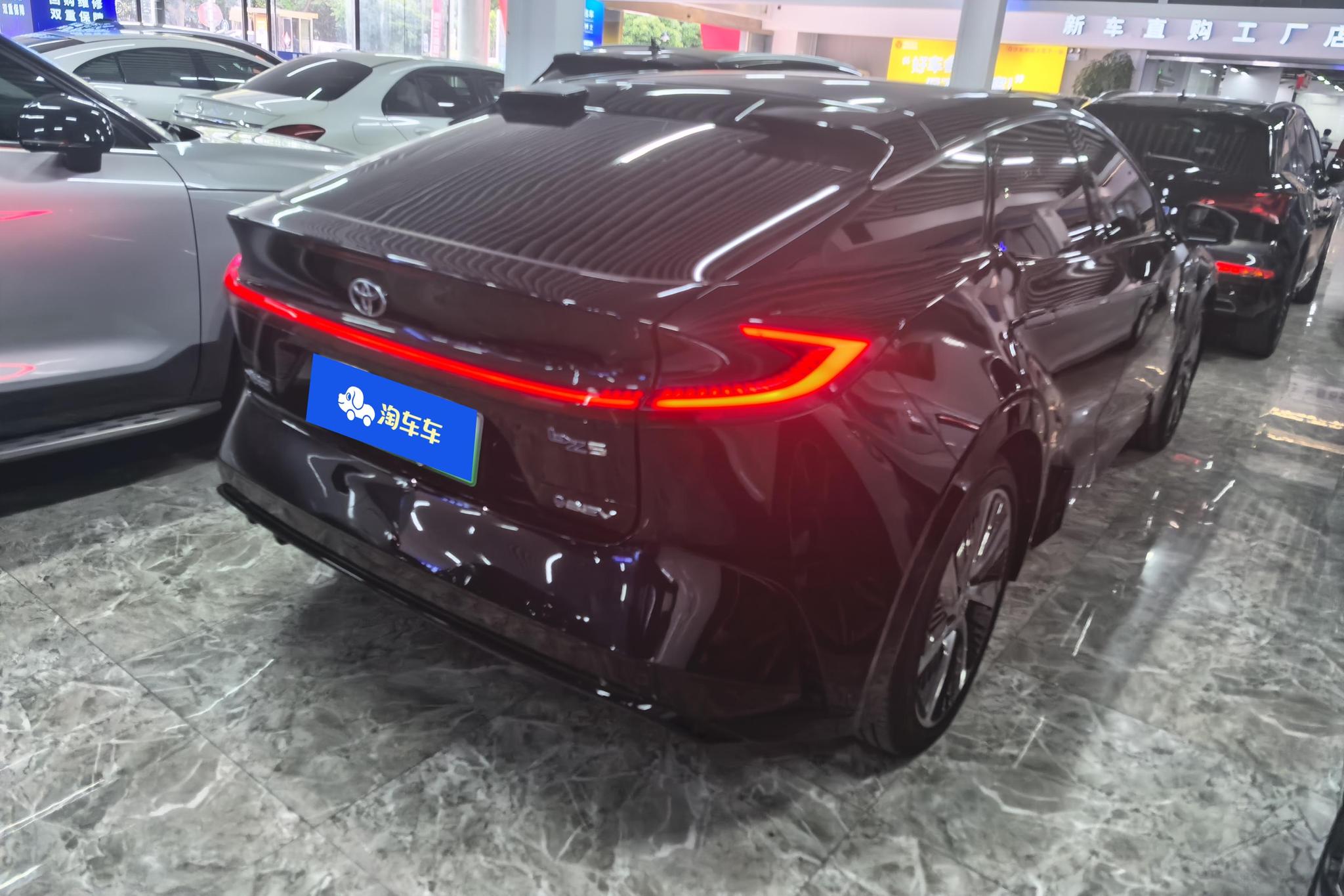 Toyota bZ5 2025 550 PRO