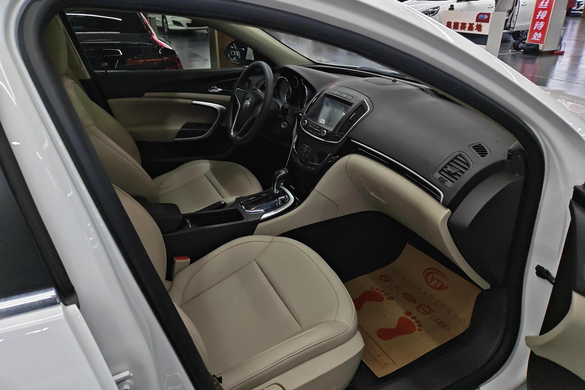 Buick Regal 2015 2.0L Lead Fashion
