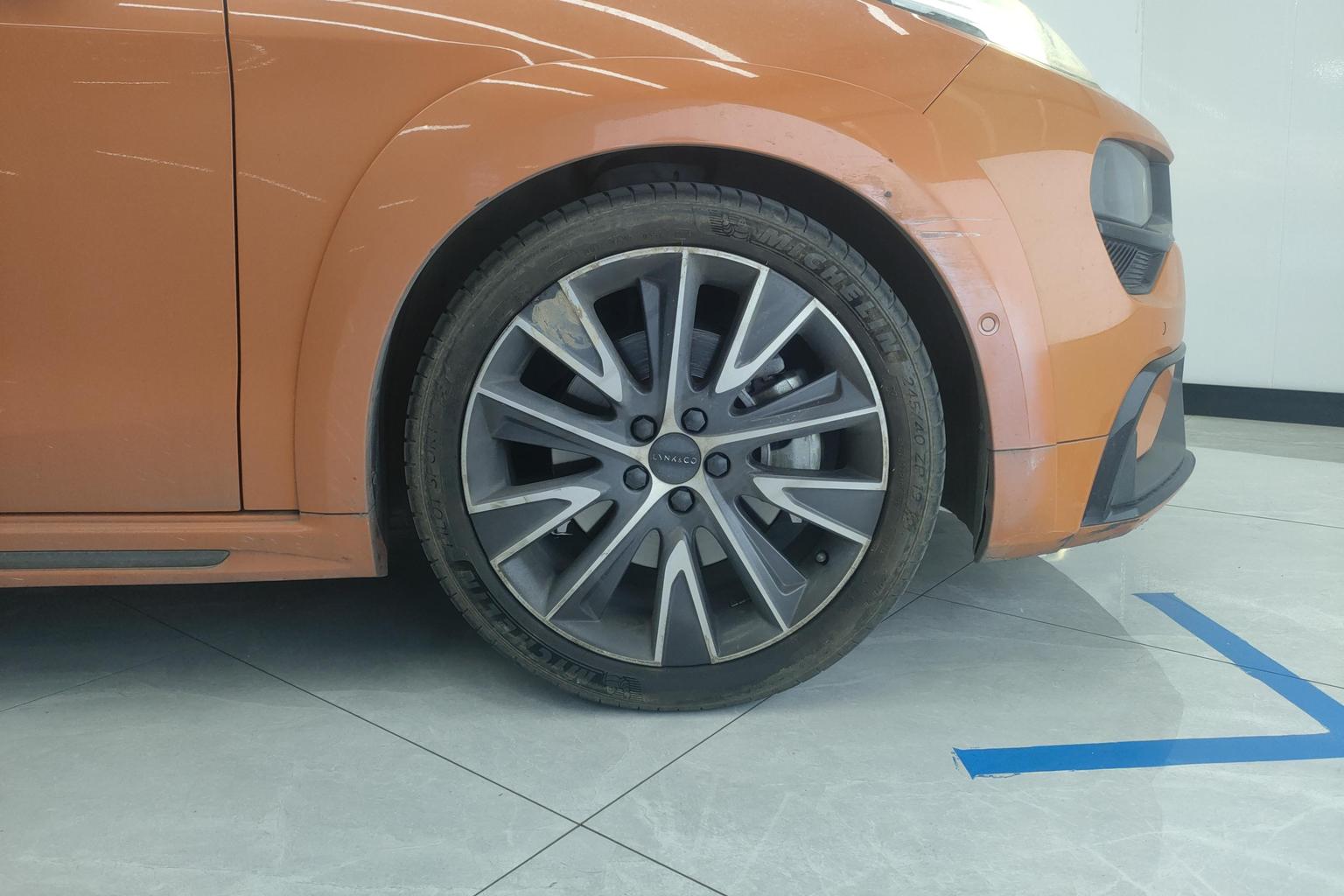 Lynk & Co 02 Hatchback 2021 2.0TD Hatchback Halo