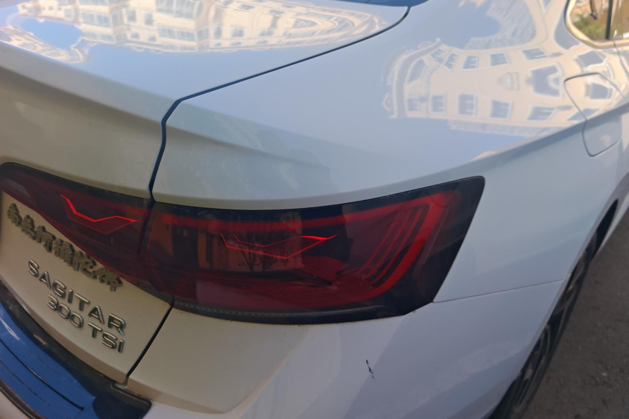 Volkswagen Sagitar 2023 300TSI DSG