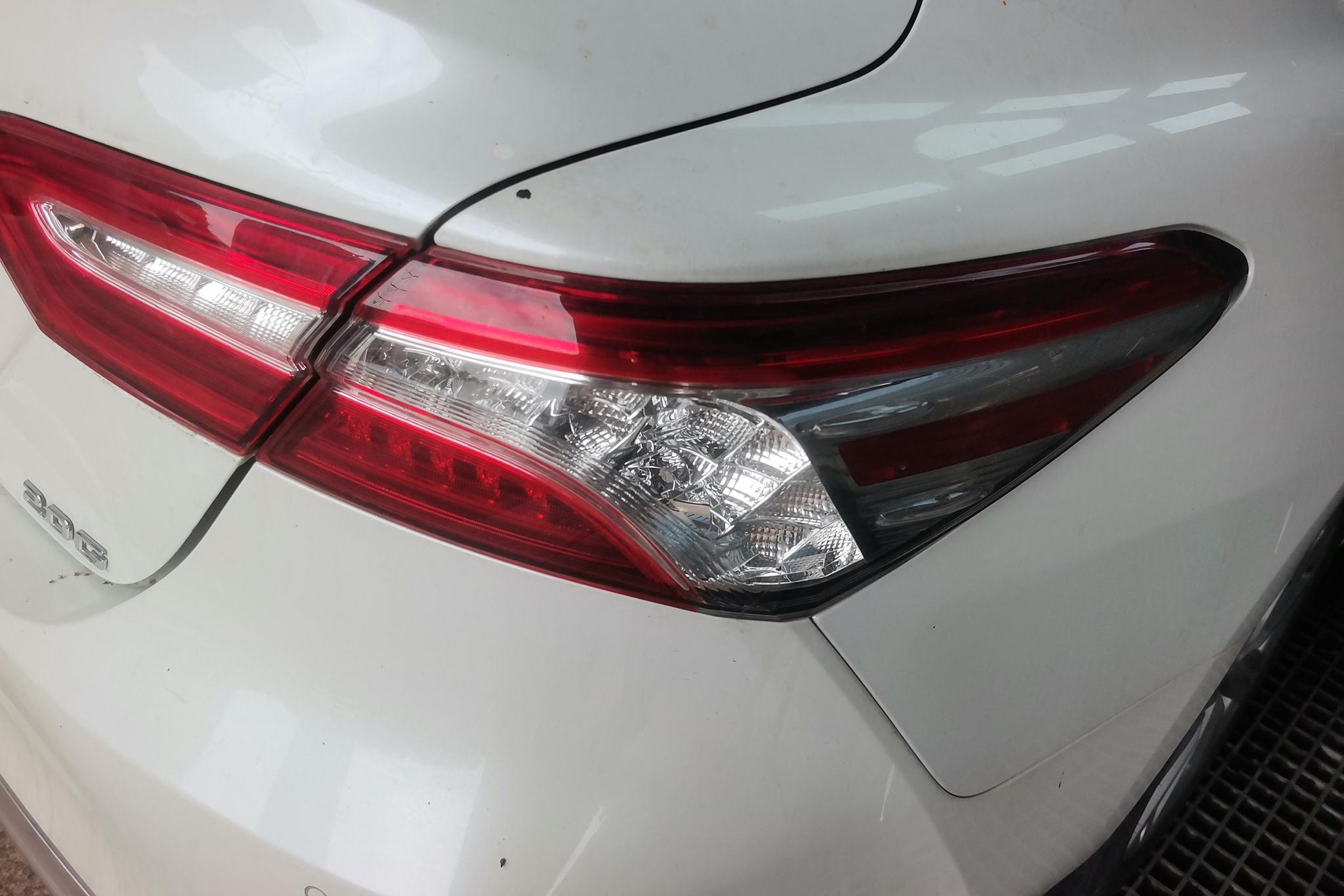 Toyota Camry 2023 Белый из Китая