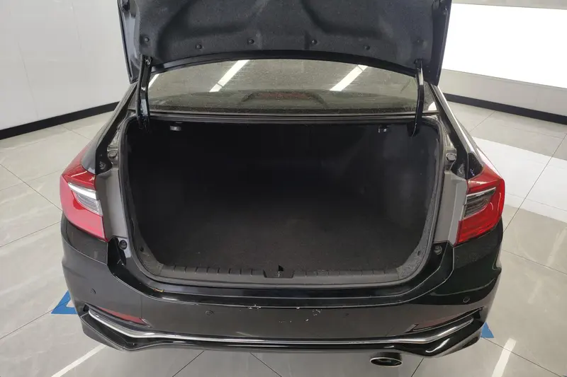 Honda Crider — фото 14