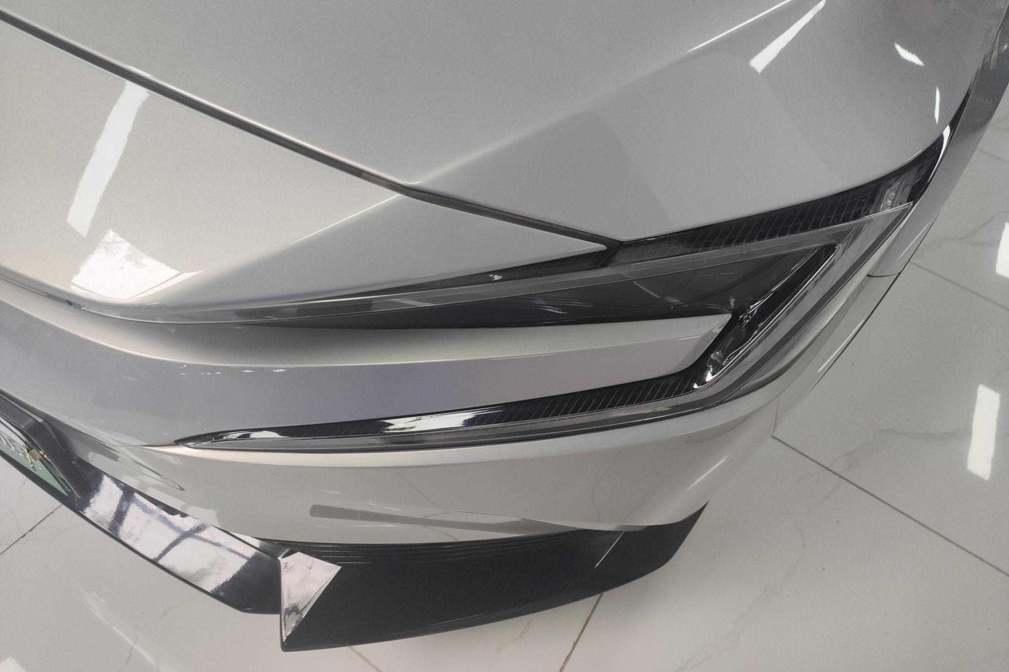 Honda e:NP2 2