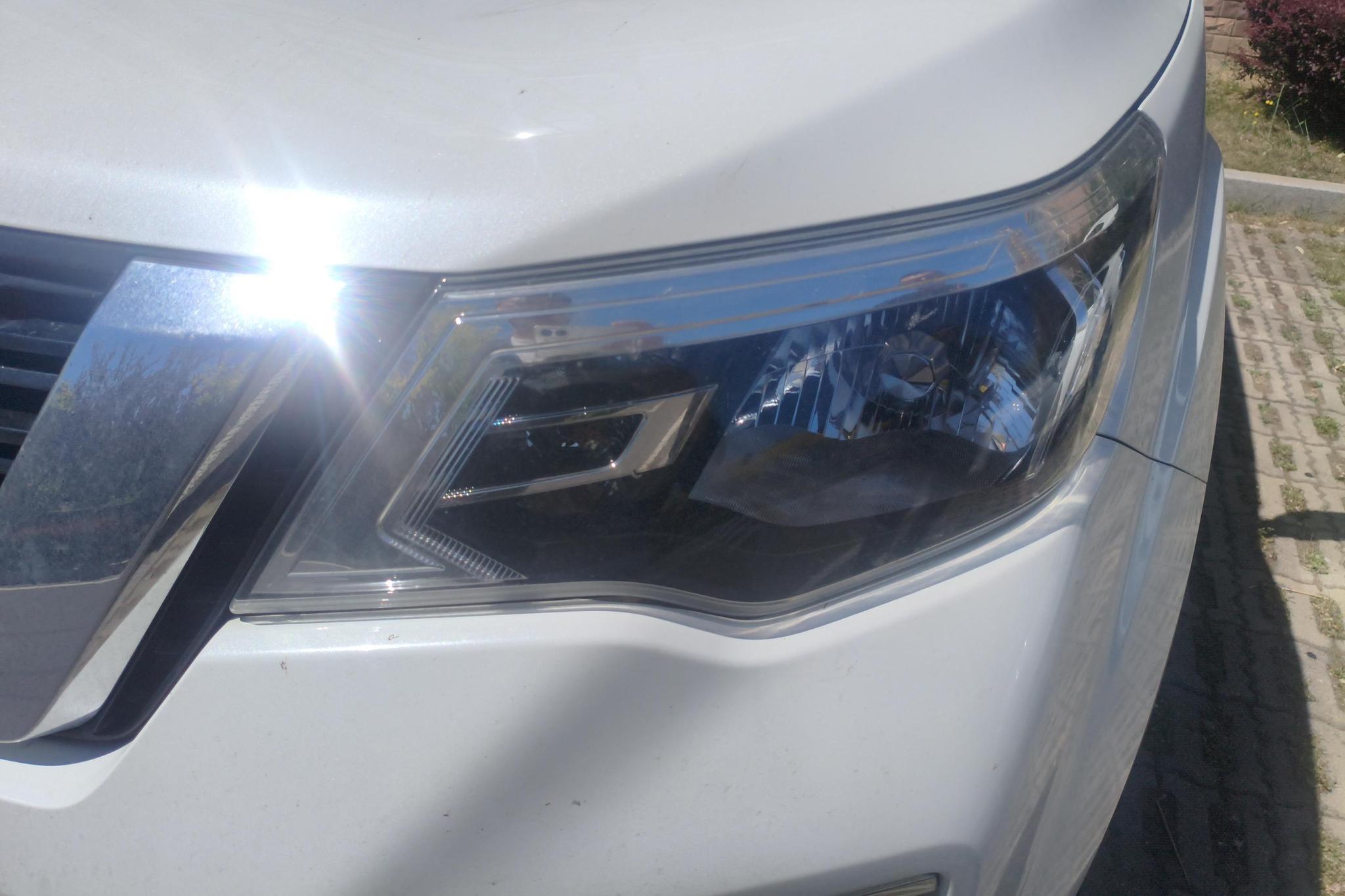 Nissan Terra 2018 2.5L MT Lead