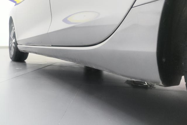 Changan Eado 2020 PLUS 1.6 L GDI CVTLuxury — фото 9