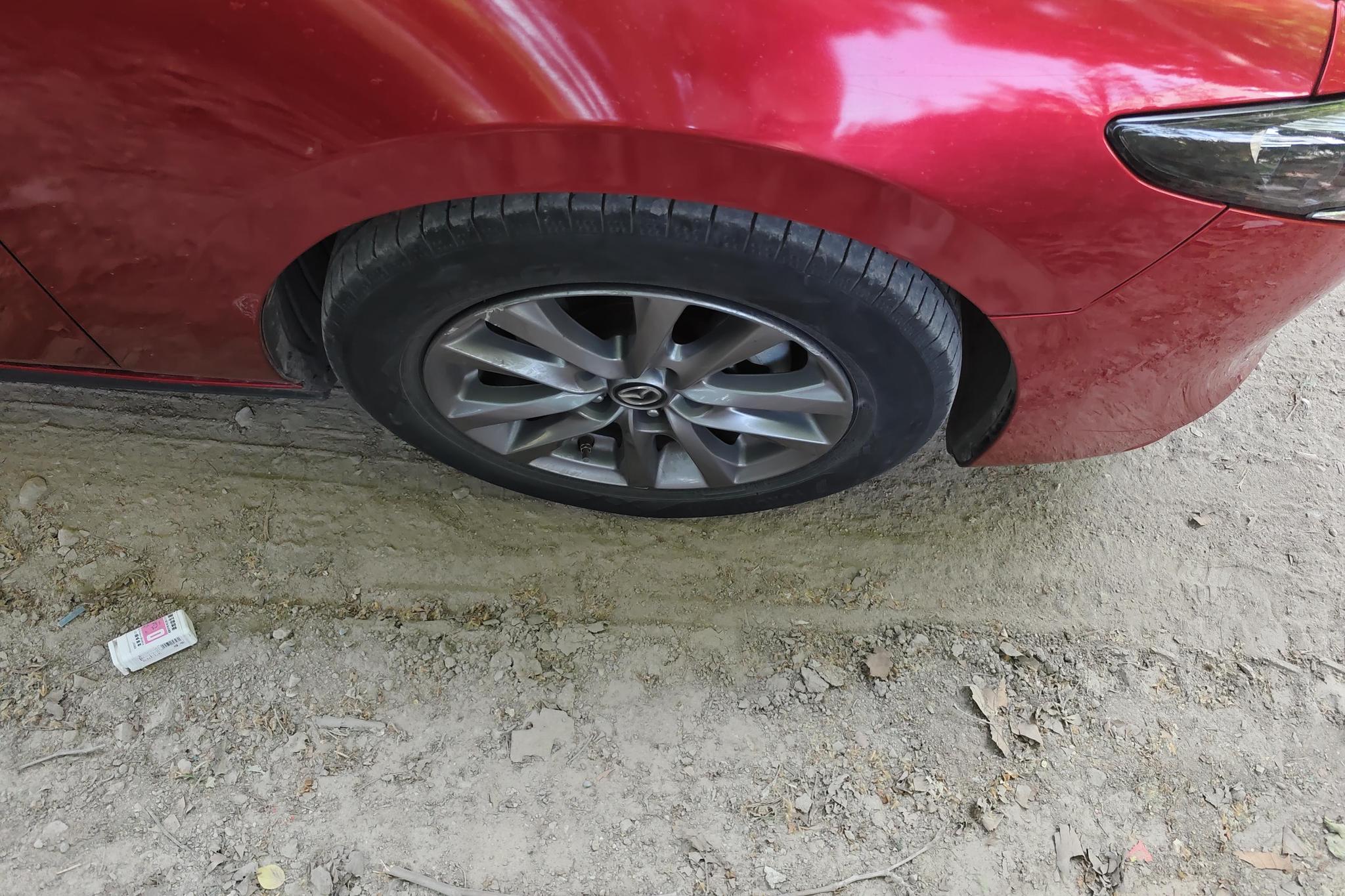 Mazda Mazda3 3 2020 1.5L AT
