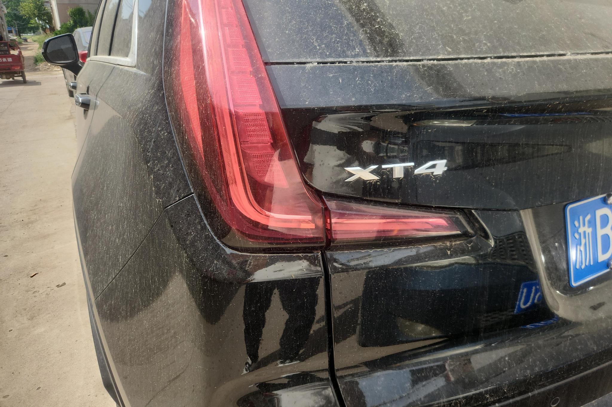 Cadillac XT4 2020 28T